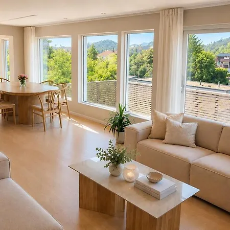 Large Luxury Villa, 3 Bathrooms, Centrally Located In Bergen, 260 M2! *
