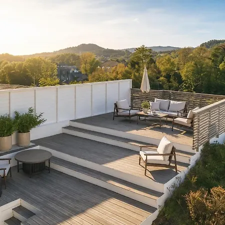 Large Luxury Villa, 3 Bathrooms, Centrally Located In Bergen, 260 M2! Villa *
